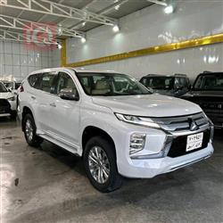 ميتسوبيشي باجيرو